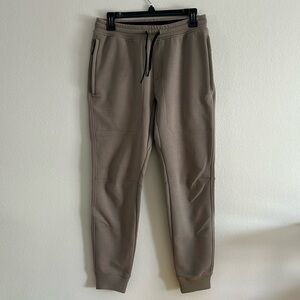 | UNRL | High Street Jogger